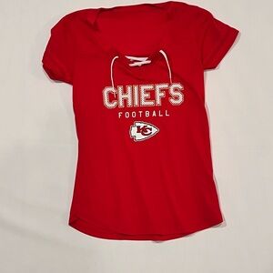 Kansas chiefs Women’s Lace-Up Shirt small NFL Team Apparel